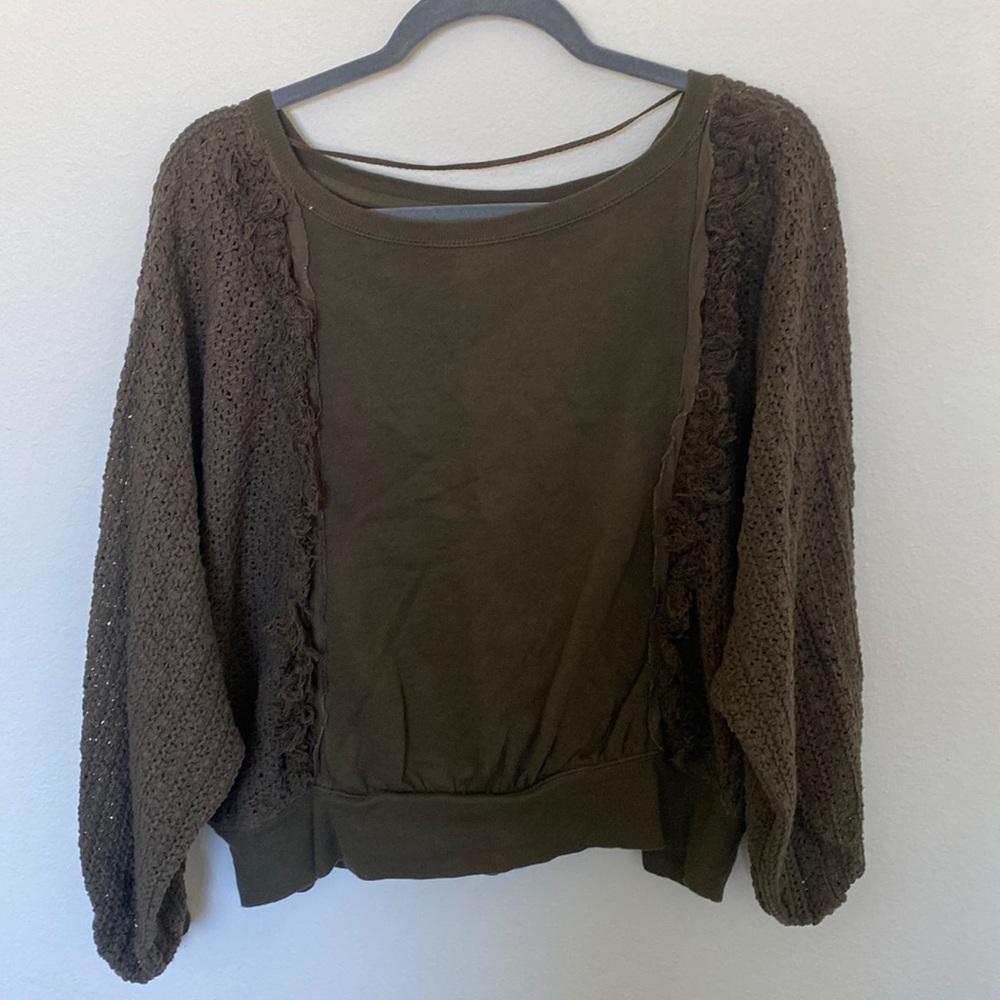 NWOT free people crewneck